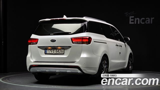 Kia Carnival 2018