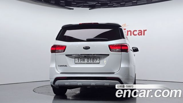 Kia Carnival 2017