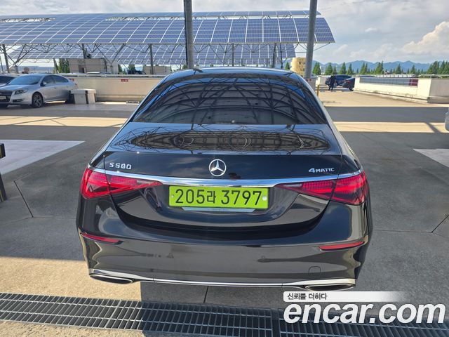 Mercedes-Benz S-Class W223 2024