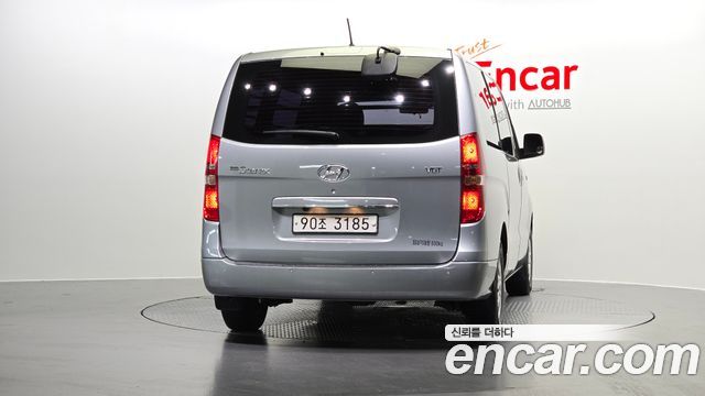 Hyundai Grand Starex 2019