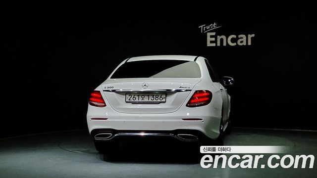 Mercedes-Benz E-Class W213 2020