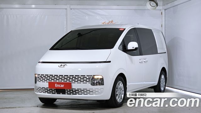 Hyundai Staria 2022