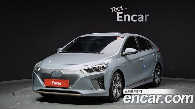 Hyundai ИОНИК Электрик 2017