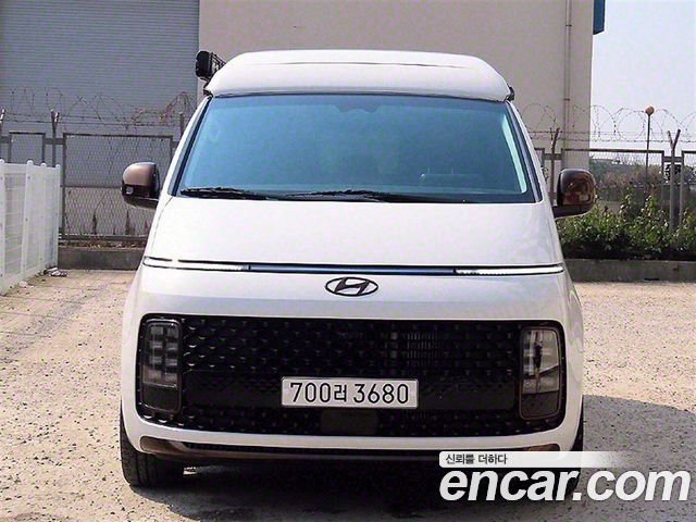 Hyundai Staria 2023