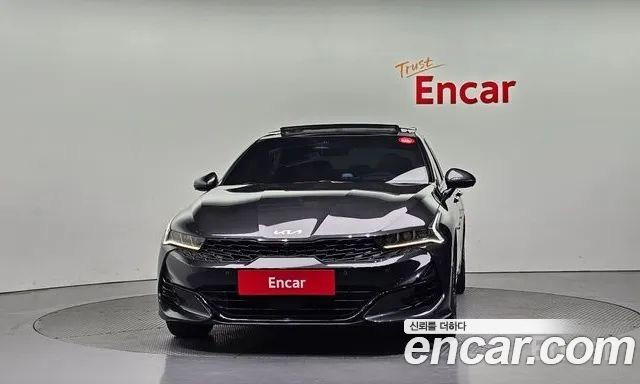 Kia К5 3-го поколения 2023