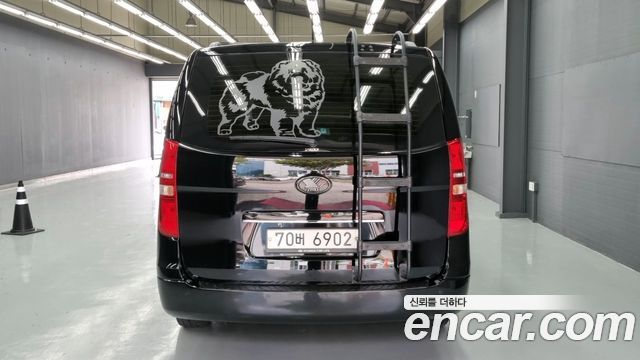 Hyundai Grand Starex 2018