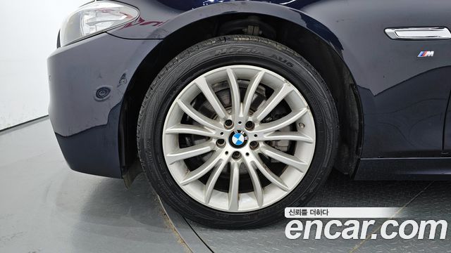 BMW 5 серия (F10) 2016