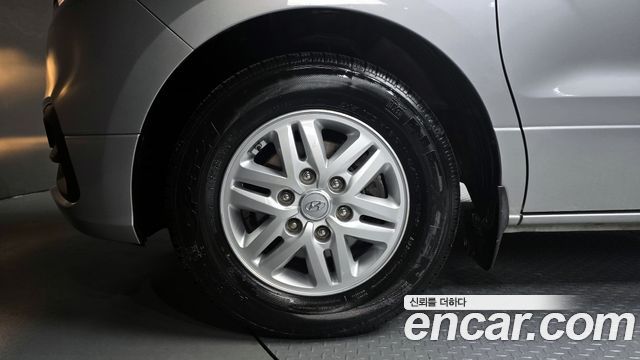 Hyundai Grand Starex 2019