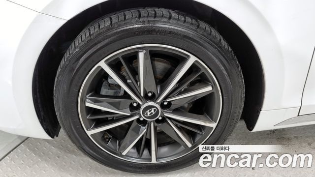 Hyundai Grandeur IG 2020