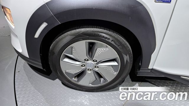 Hyundai Кона Электрик 2020