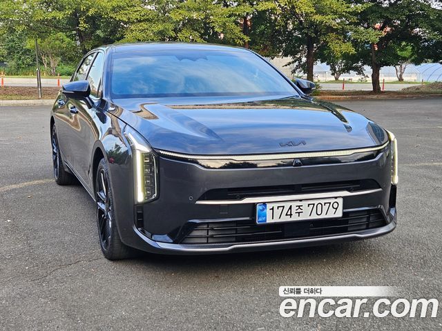 Kia Новый гибрид K8 2025