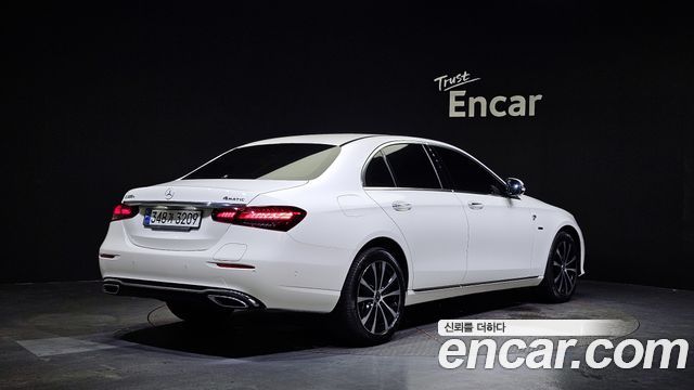 Mercedes-Benz E-Class W213 2021