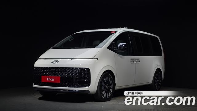 Hyundai Staria 2025