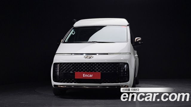 Hyundai Стария 2024