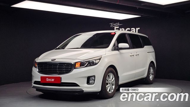 Kia Carnival 2016