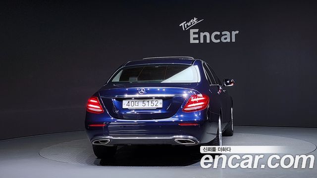 Mercedes-Benz Е-Класс W213 2017