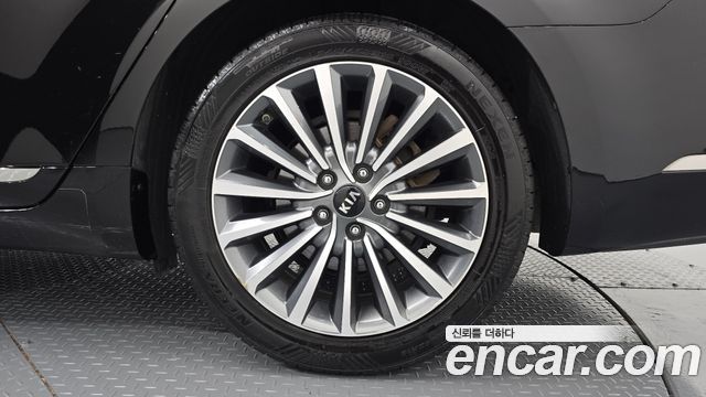 Kia Абсолютно новый К7 2016