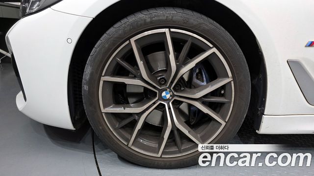 BMW 5 серия (G30) 2021