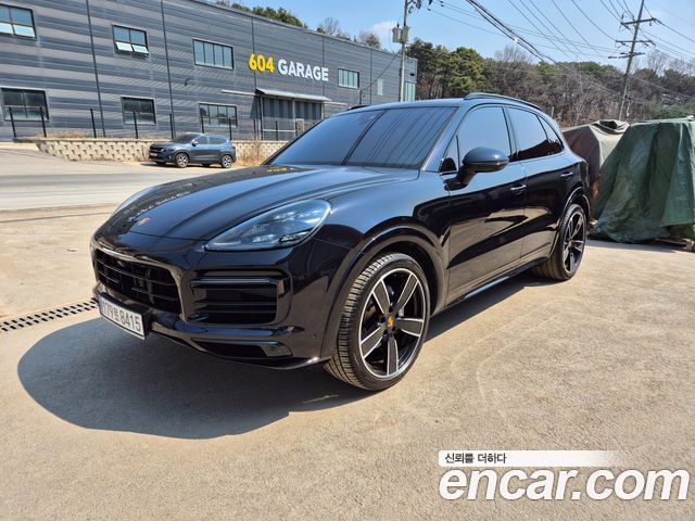 Porsche Cayenne (PO536) 2022