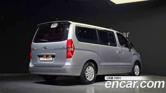 Hyundai Grand Starex 2017