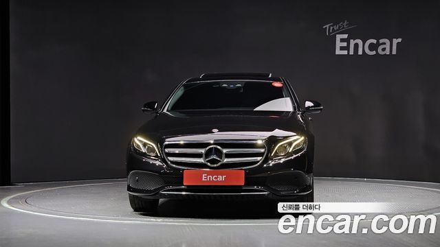 Mercedes-Benz Е-Класс W213 2018