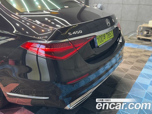 Mercedes-Benz S-Class W223 2024