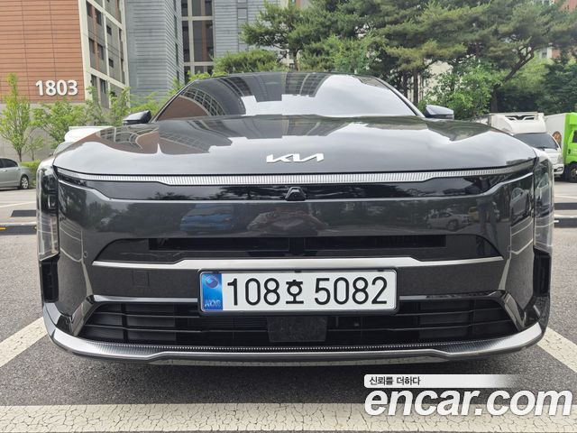 Kia Hybrid K8 2025