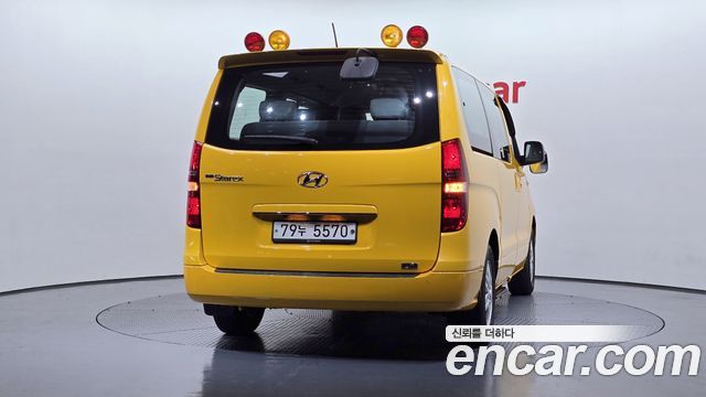 Hyundai Grand Starex 2018