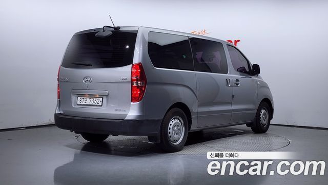 Hyundai Гранд Старекс 2017