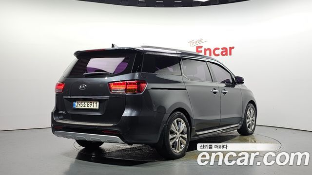 Kia Совершенно новый карнавал 2016