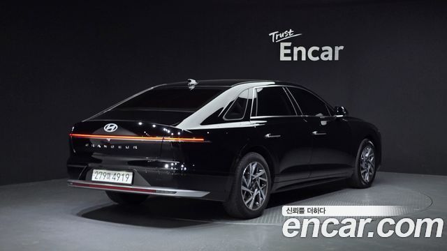 Hyundai Grandeur Hybrid (GN7) 2025