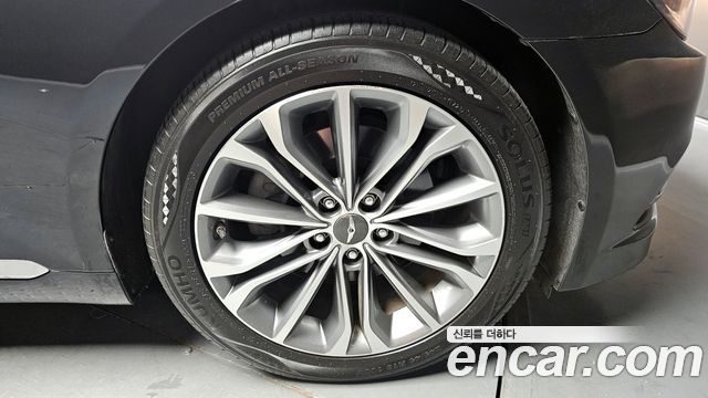 Hyundai Genesis DH 2016
