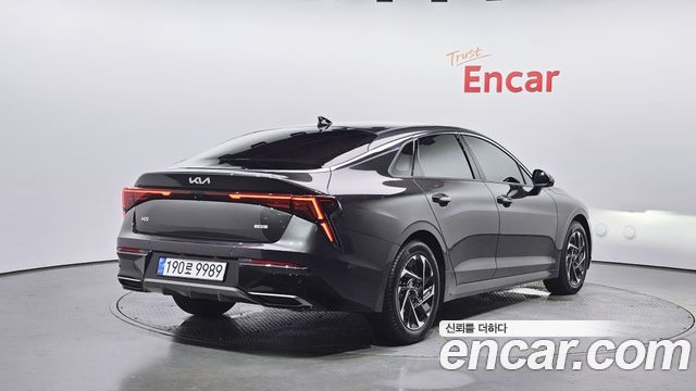 Kia Hybrid K5 третье 2024