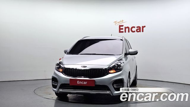 Kia Новая Карен 2017