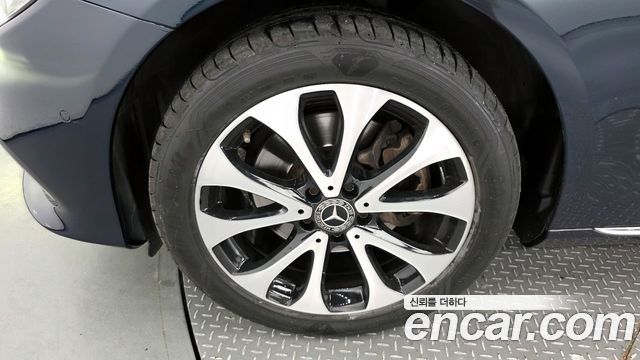 Mercedes-Benz Е-Класс W213 2017