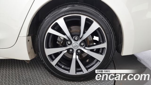 Nissan Максима (А36) 2017