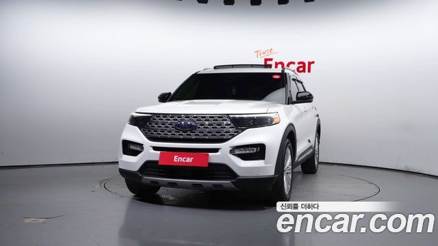 Ford Эксплорер 6-го поколения 2023
