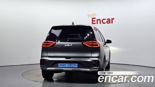 Kia ниро плюс 2023