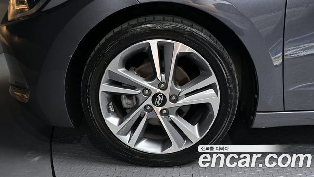 Hyundai Аванте АД 2017