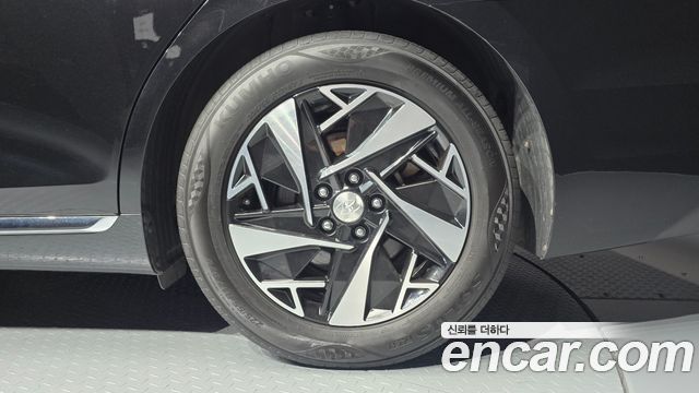 Hyundai Hybrid Grandeur IG 2021