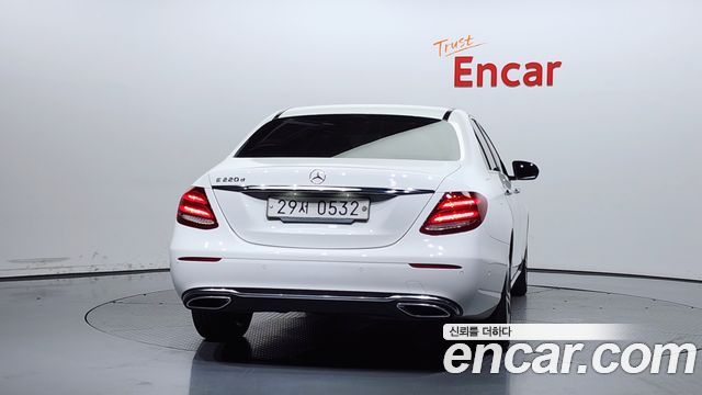 Mercedes-Benz E-Class W213 2017