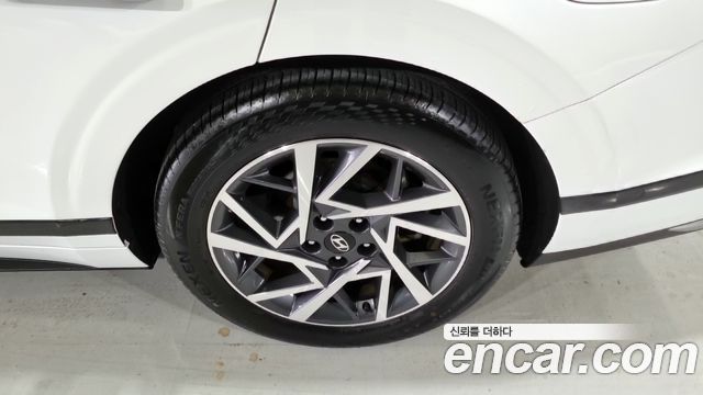 Hyundai Грандеур Гибрид (GN7) 2023