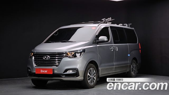 Hyundai Grand Starex 2019