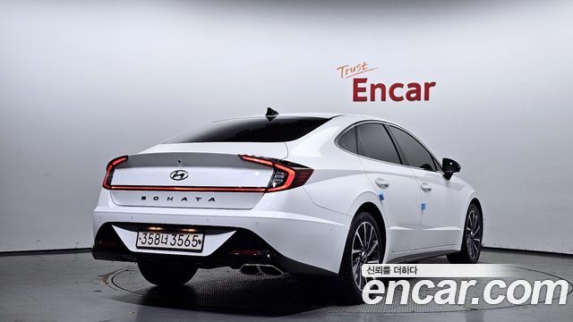 Hyundai Sonata (DN8) 2021