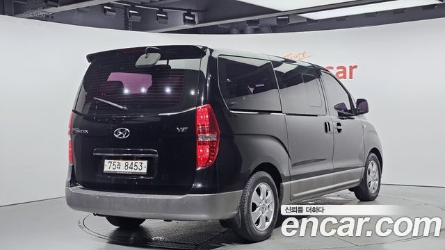 Hyundai Grand Starex 2016