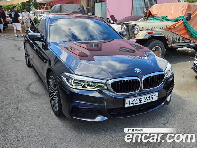 BMW 5 серия (G30) 2020