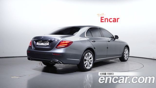 Mercedes-Benz E-Class W213 2018