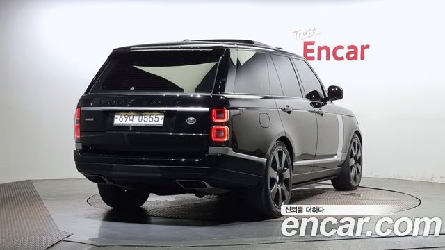 Land Rover Рендж Ровер 4 поколения. 2016
