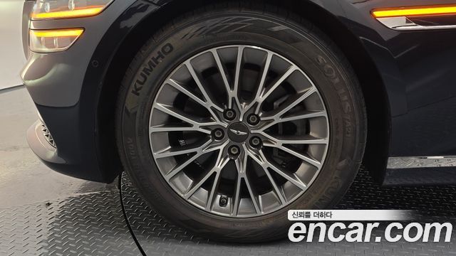 Genesis G80 (RG3) 2021