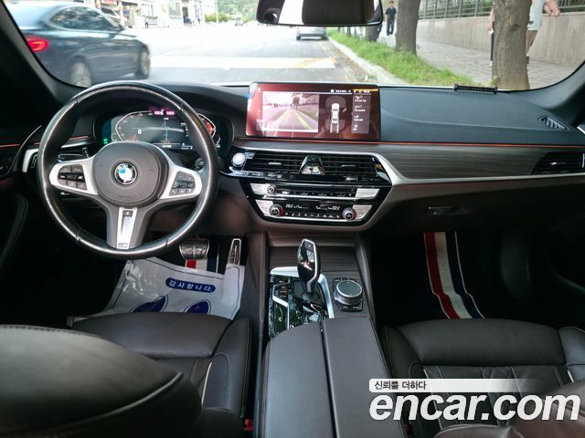 BMW 5 серия (G30) 2021